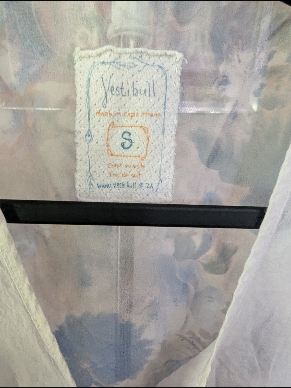 $10 Vestibull Artisan Size S "Crane in Flight" Mixed Media Top EUC - New Pics! - Picture 2 of 5
